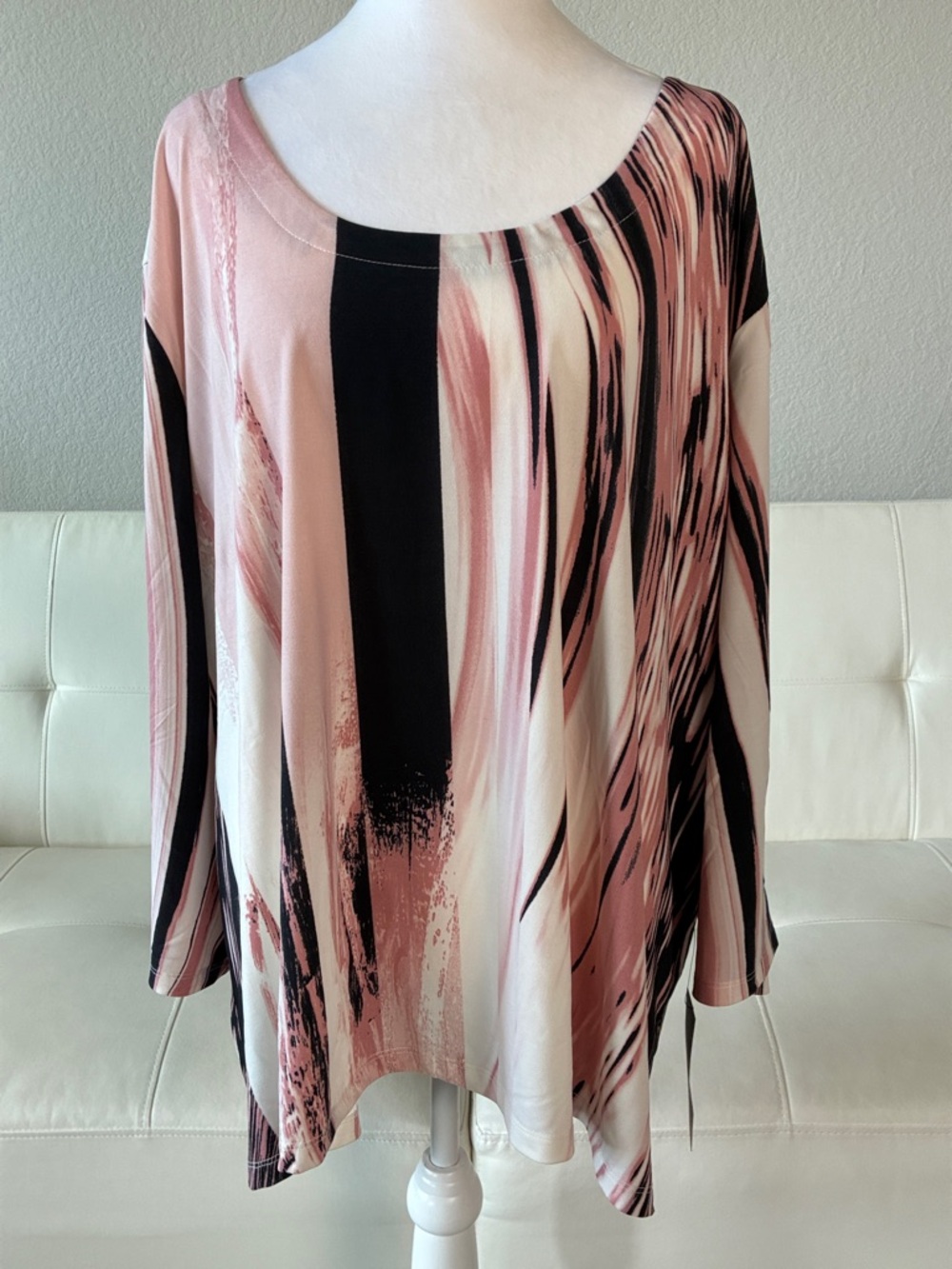 Avenue Pink and Black Abstract Brushstroke Long Sleeve Top - Plus Size 30/32
